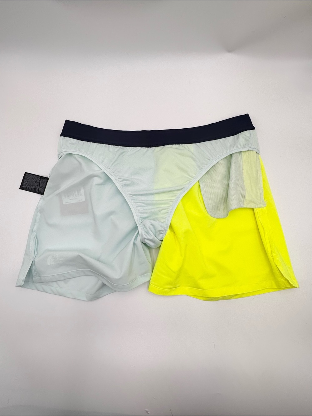 The North Face Wander Shorts Womens Large Colorblock Neon Running Athletic NWT - Picture 11 of 12